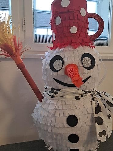 Ručno pravljena pinjata u obliku Sneška Belića – idealna za dečije na lalafo.rs — 1 Ručno pravljena pinjata u obliku Sneška Belića – idealna za dečije — 1