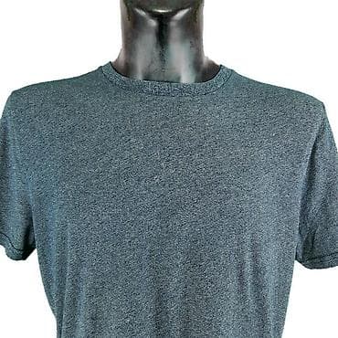 T-shirts: Majica hollister, vel. Xl marka: hollister veličina: xl materijal at lalafo.rs — 2 T-shirts: Majica hollister, vel. Xl marka: hollister veličina: xl materijal — 2