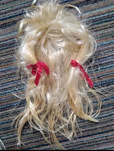 Prodajem periku za razne svečanosti,da mašnicamamože i za novu at lalafo.rs — 6 Prodajem periku za razne svečanosti,da mašnicamamože i za novu — 6