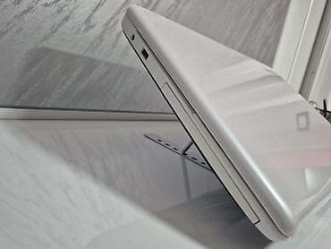 Toshiba Satellite C75-A Ekran: 17.3" led Procesor: intel core na lalafo.rs — 6 Toshiba Satellite C75-A Ekran: 17.3" led Procesor: intel core — 6