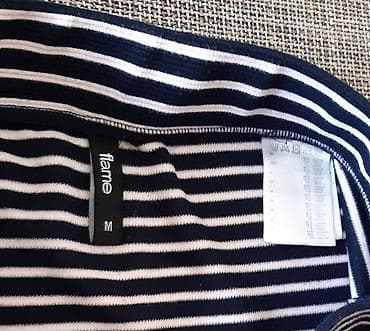 Pruge suknja Flame, veličina M. Tamnoplava sa belim horizontalnim na lalafo.rs — 2 Pruge suknja Flame, veličina M. Tamnoplava sa belim horizontalnim — 2