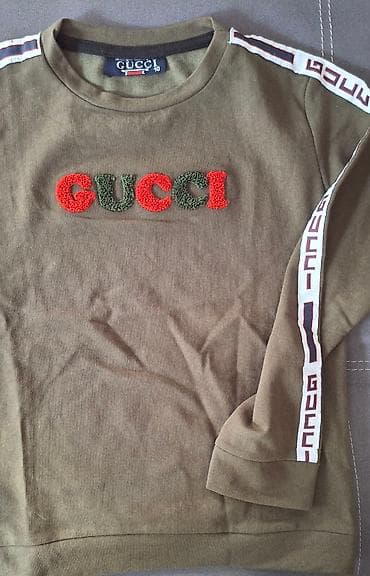 Dečji dukser/duks majica, maslinasto zelena. - Brend: Gucci (etiketa na lalafo.rs — 2 Dečji dukser/duks majica, maslinasto zelena. - Brend: Gucci (etiketa — 2