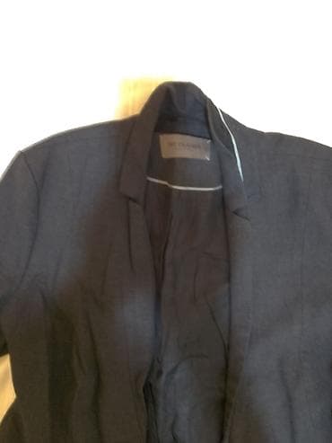 Zenski sako,velicina M.Ustrucen,dezen sitan karo,boja na lalafo.rs Zenski sako,velicina M.Ustrucen,dezen sitan karo,boja