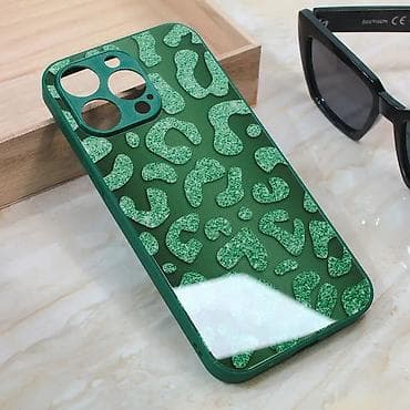 Maska Shiny glass za iPhone 15 Pro Max 6.7 zelena. Kataloški broj na lalafo.rs Maska Shiny glass za iPhone 15 Pro Max 6.7 zelena. Kataloški broj