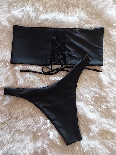 Dvocvetni/reverzibilni bikini set – 2 u 1 - Model: bandeau top bez na lalafo.rs — 8 Dvocvetni/reverzibilni bikini set – 2 u 1 - Model: bandeau top bez — 8