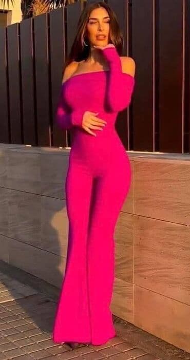 Ženski elegantni kombinezon sa spuštenim ramenima - Model: dugačak na lalafo.rs Ženski elegantni kombinezon sa spuštenim ramenima - Model: dugačak