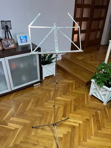 Guitars: Muzički stalak Pupitre THURINGIA QUALITÄ T Germany; Potpuno sklopivo u at lalafo.rs — 6 Guitars: Muzički stalak Pupitre THURINGIA QUALITÄ T Germany; Potpuno sklopivo u — 6