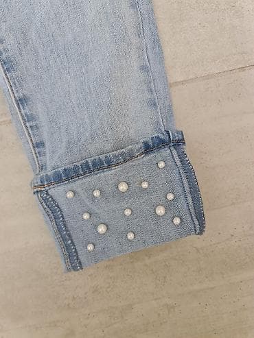 Farmerice Guess original nove sa etiketom. vel. s.m. dole biseri na lalafo.rs — 4 Farmerice Guess original nove sa etiketom. vel. s.m. dole biseri — 4