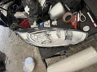 DESNI FAR FORD FIESTA MK6 REST | Desni far ford fiesta na lalafo.rs DESNI FAR FORD FIESTA MK6 REST | Desni far ford fiesta