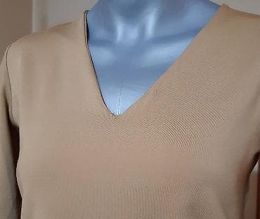 zenske broj: Kiki Riki ženska majica sa V-izrezom - Boja: bež/karamel - Brend at lalafo.rs — 3 zenske broj: Kiki Riki ženska majica sa V-izrezom - Boja: bež/karamel - Brend — 3