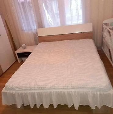 Rastegljiv prekrivač za bračni krevet sa karnerima + 2 jastučnice – na lalafo.rs — 3 Rastegljiv prekrivač za bračni krevet sa karnerima + 2 jastučnice – — 3