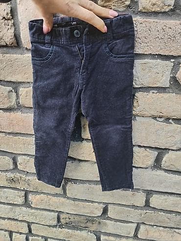 Hugo Boss teget pantalone za bebe - Veličina: 86 (oznaka na etiketi na lalafo.rs Hugo Boss teget pantalone za bebe - Veličina: 86 (oznaka na etiketi