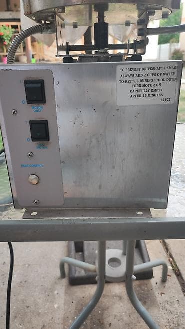 zenske original guess: Aparat za čokoladne i karamel kokice,original američki Gold na lalafo.rs — 6 zenske original guess: Aparat za čokoladne i karamel kokice,original američki Gold — 6