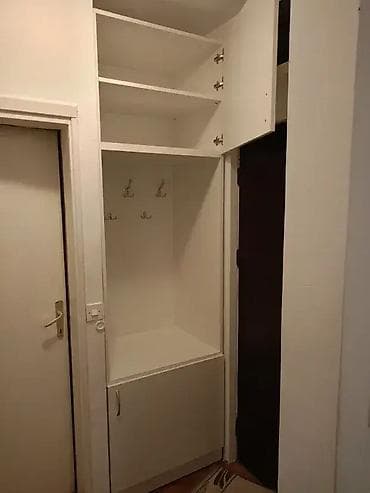 Predsoblje Materijal: Univer debljine 18mm u belom dekoru. Dimenzije na lalafo.rs — 2 Predsoblje Materijal: Univer debljine 18mm u belom dekoru. Dimenzije — 2