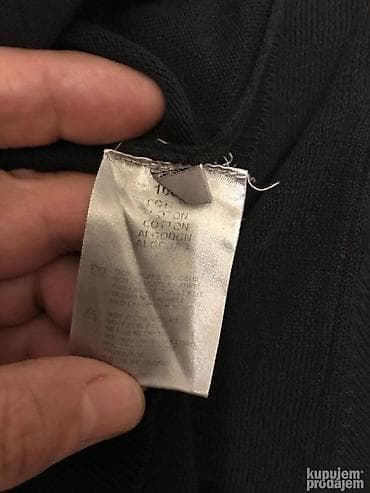 Original VERSACE dzemper L 100% cotton Ramena 48cm, duzina 73cm na lalafo.rs — 5 Original VERSACE dzemper L 100% cotton Ramena 48cm, duzina 73cm — 5