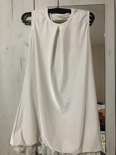 Ocuvana haljina. vel 12 sija cela na lalafo.rs Ocuvana haljina. vel 12 sija cela