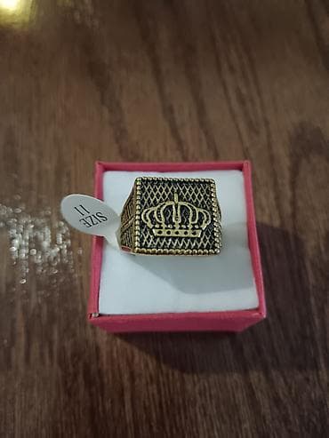 Велики избор мушког прстења у жутој и белој позлати 925 финоће na lalafo.rs — 10 Велики избор мушког прстења у жутој и белој позлати 925 финоће — 10