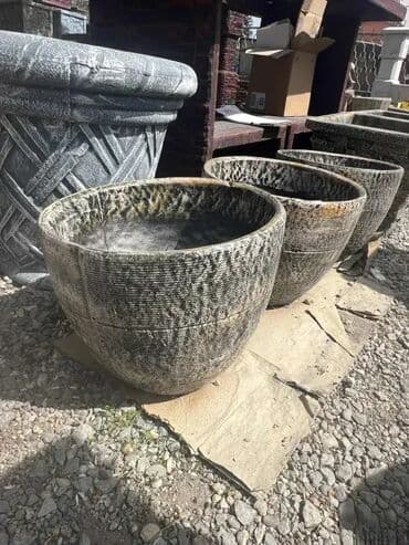 Saksija za Cveće Okrugla, Prečnik 40cm - NOVO 🌸🪴 Sve slike su naši na lalafo.rs Saksija za Cveće Okrugla, Prečnik 40cm - NOVO 🌸🪴 Sve slike su naši