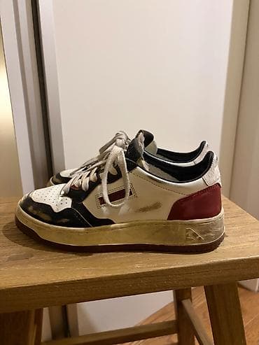 Autry patike Medalist Super Vintage - Model: Autry Medalist Super na lalafo.rs — 2 Autry patike Medalist Super Vintage - Model: Autry Medalist Super — 2