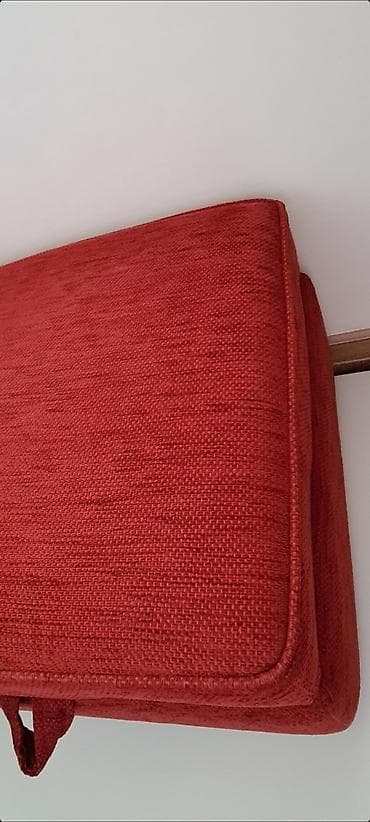 ★ Na prodaju tabure na otvaranje, sa prostorom za odlaganje stvari. - na lalafo.rs — 4 ★ Na prodaju tabure na otvaranje, sa prostorom za odlaganje stvari. - — 4