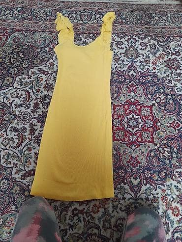 bermude teksas br: Žuto pleteno haljina – EURO MODA - Boja: intenzivno žuta - Kroj: uska at lalafo.rs — 2 bermude teksas br: Žuto pleteno haljina – EURO MODA - Boja: intenzivno žuta - Kroj: uska — 2