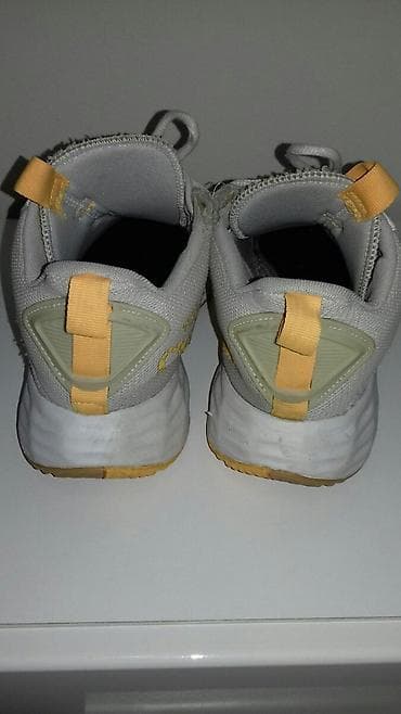 Adidas patike za decaka. Velicina 38.
Oba para mogu za 1000din na lalafo.rs — 6 Adidas patike za decaka. Velicina 38.
Oba para mogu za 1000din — 6