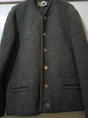 Visokokvalitetan i skupocen nemački vintage džemper od čiste vune na lalafo.rs — 2 Visokokvalitetan i skupocen nemački vintage džemper od čiste vune — 2