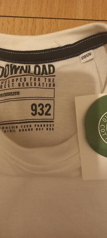 Dva nova duksa za decska 14.15 cena za oba na lalafo.rs — 3 Dva nova duksa za decska 14.15 cena za oba — 3