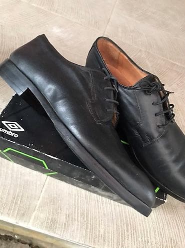 Muške elegantne cipele – crne, klasičan model na pertlanje (derby) na lalafo.rs — 2 Muške elegantne cipele – crne, klasičan model na pertlanje (derby) — 2