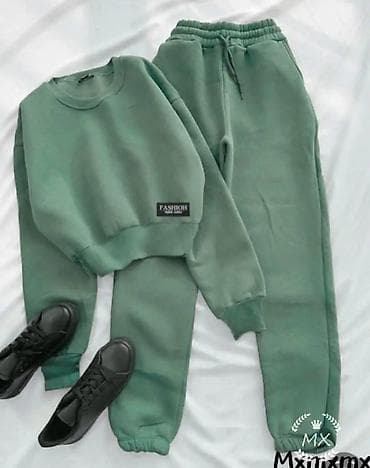 Komplet trenerka – duks i donji deo - Model: basic/oversized duks sa na lalafo.rs — 1 Komplet trenerka – duks i donji deo - Model: basic/oversized duks sa — 1