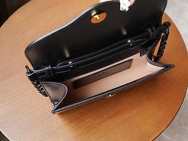 Crna kožna torbica sa dva kaiša - Materijal: glatka prirodna koža sa na lalafo.rs — 2 Crna kožna torbica sa dva kaiša - Materijal: glatka prirodna koža sa — 2