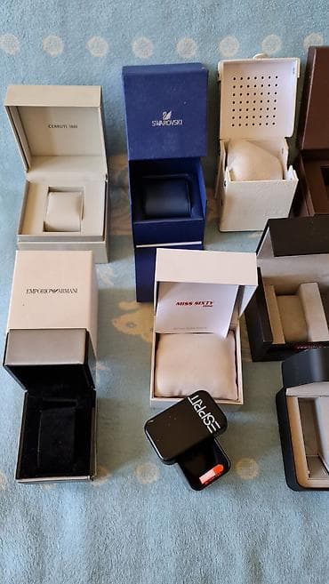 Set originalnih kutija za satove i nakit – razni brendovi Ponuda na lalafo.rs — 6 Set originalnih kutija za satove i nakit – razni brendovi Ponuda — 6