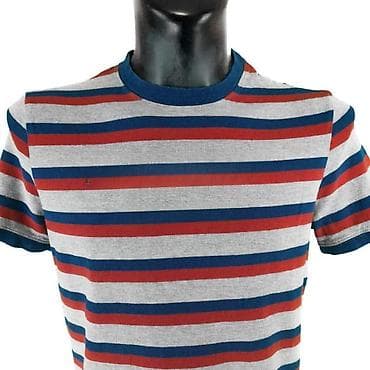 Majica guess, vel. M marka: guess veličina: m materijal: pamuk 85% na lalafo.rs — 2 Majica guess, vel. M marka: guess veličina: m materijal: pamuk 85% — 2