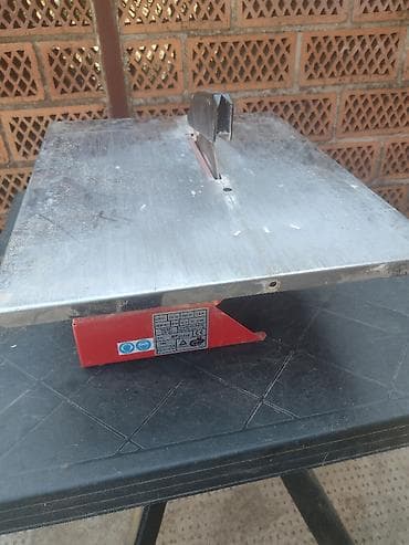 Cirkular za keramiku 800 W - Cirkular za keramiku donešen iz Nemačke na lalafo.rs Cirkular za keramiku 800 W - Cirkular za keramiku donešen iz Nemačke