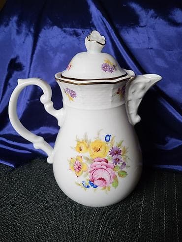 Bokal nov vintaz Thun porcelan Bohemija. Bokal perfektan na lalafo.rs Bokal nov vintaz Thun porcelan Bohemija. Bokal perfektan