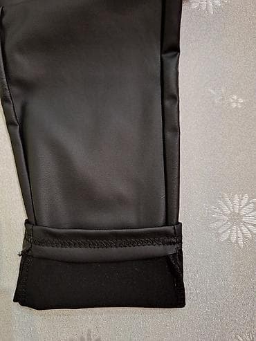 kom sa etiketom: Crne ženske helanke sa efektom eko-kože - NOVE - Model: uske, visok at lalafo.rs — 2 kom sa etiketom: Crne ženske helanke sa efektom eko-kože - NOVE - Model: uske, visok — 2