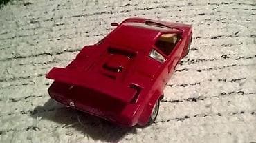 Art & Collectibles: Lamborghini Chountach 1988 1 prema 24 Burago at lalafo.rs — 8 Art & Collectibles: Lamborghini Chountach 1988 1 prema 24 Burago — 8