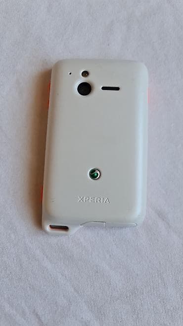 Sony Ericsson Xperia – original zadnji poklopac/kućište - Originalni na lalafo.rs — 1 Sony Ericsson Xperia – original zadnji poklopac/kućište - Originalni — 1