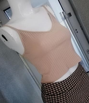 Majica rebrasti pamuk lika elastin
Odgovara Vel S M na lalafo.rs Majica rebrasti pamuk lika elastin
Odgovara Vel S M