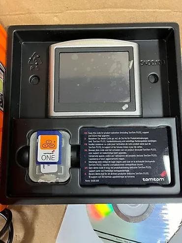 Navigacija TOMTOM ONE; Ekran sa Touch Screen funkcijom; U EXSTRA na lalafo.rs — 9 Navigacija TOMTOM ONE; Ekran sa Touch Screen funkcijom; U EXSTRA — 9