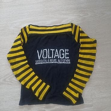 Dukser/duga majica s natpisom “VOLTAGE – MISSION 4 REVEL AUTOTYPE”. - na lalafo.rs Dukser/duga majica s natpisom “VOLTAGE – MISSION 4 REVEL AUTOTYPE”. -