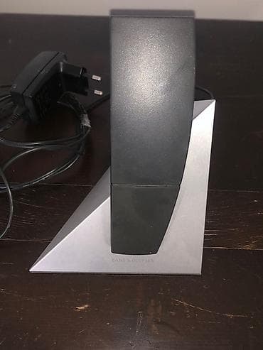 Bang & Olufsen beoCOM bežični kućni telefon sa bazom - Elegantan na lalafo.rs — 1 Bang & Olufsen beoCOM bežični kućni telefon sa bazom - Elegantan — 1