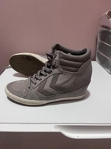 - Ženske patike sa skrivenom petom (ankle high) - Boja: siva - na lalafo.rs — 1 - Ženske patike sa skrivenom petom (ankle high) - Boja: siva - — 1