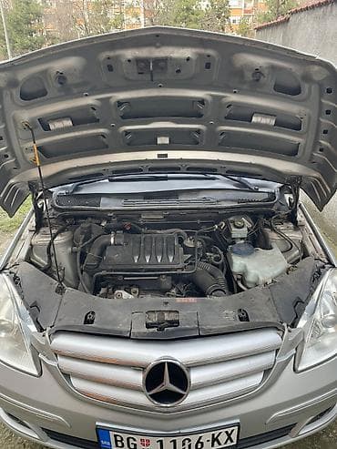 prsluk jaknica mango u: Mercedes-Benz B-klasa CDI 5 vrata, srebrna metalik. Proizveden at lalafo.rs — 9 prsluk jaknica mango u: Mercedes-Benz B-klasa CDI 5 vrata, srebrna metalik. Proizveden — 9