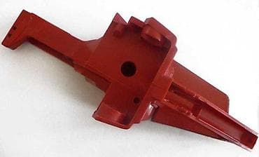 Crveni plastični držač, kompaktan i višenamenski. Dizajniran je za at lalafo.rs Crveni plastični držač, kompaktan i višenamenski. Dizajniran je za