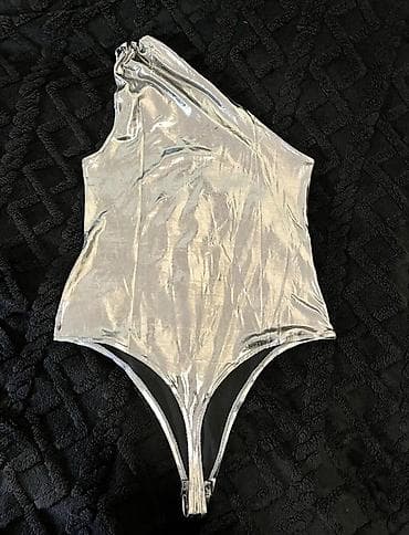 Women's Clothing: Srebrni ženski bodi, sjajnog metalik izgleda, idealan za kreiranje at lalafo.rs — 3 Women's Clothing: Srebrni ženski bodi, sjajnog metalik izgleda, idealan za kreiranje — 3