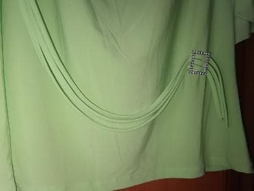 Prelepa zelena bluzica kratkih rukava Nikad nošena, Rukavi malo siri i na lalafo.rs — 5 Prelepa zelena bluzica kratkih rukava Nikad nošena, Rukavi malo siri i — 5