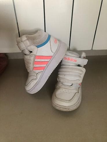 Adidas duboke patike broj 26 na lalafo.rs — 1 Adidas duboke patike broj 26 — 1