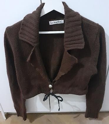 Ženski kraći kardigan – brend Xiong Feng - Boja: tamno braon - na lalafo.rs — 1 Ženski kraći kardigan – brend Xiong Feng - Boja: tamno braon - — 1