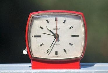 Rare vintage JUNGHANS ELECTRONIC ATO-PHON stoni budilnik 70. Iz na lalafo.rs Rare vintage JUNGHANS ELECTRONIC ATO-PHON stoni budilnik 70. Iz